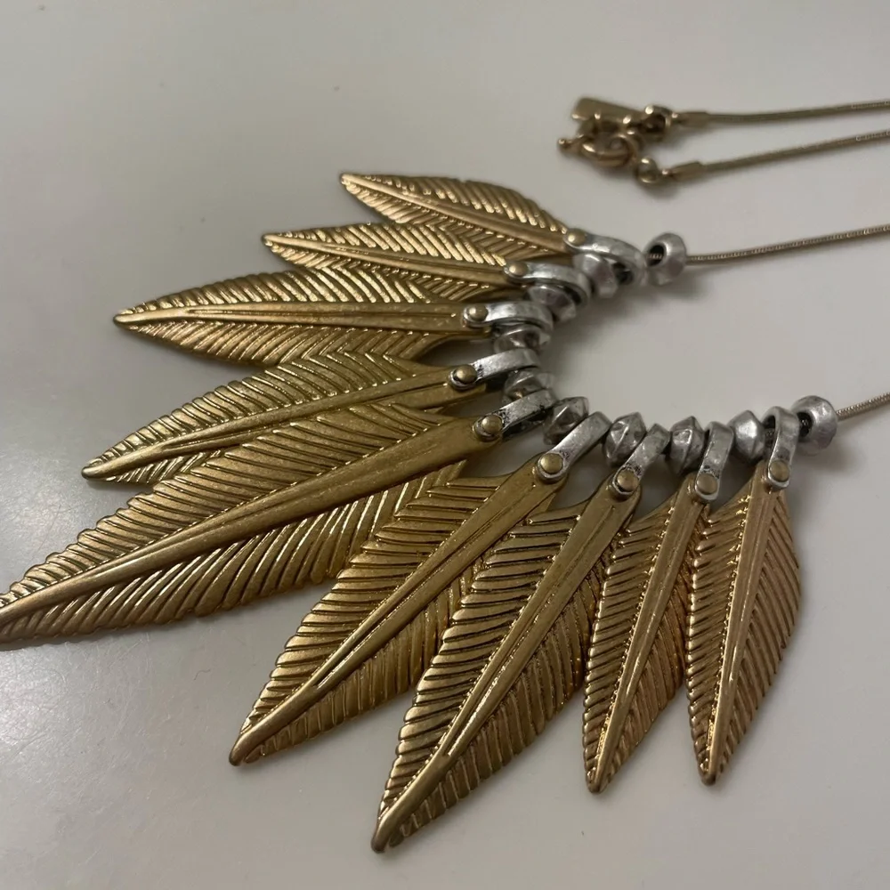 MADEWELL Mixed Metal Long Feather Necklace - Picture 2 of 4